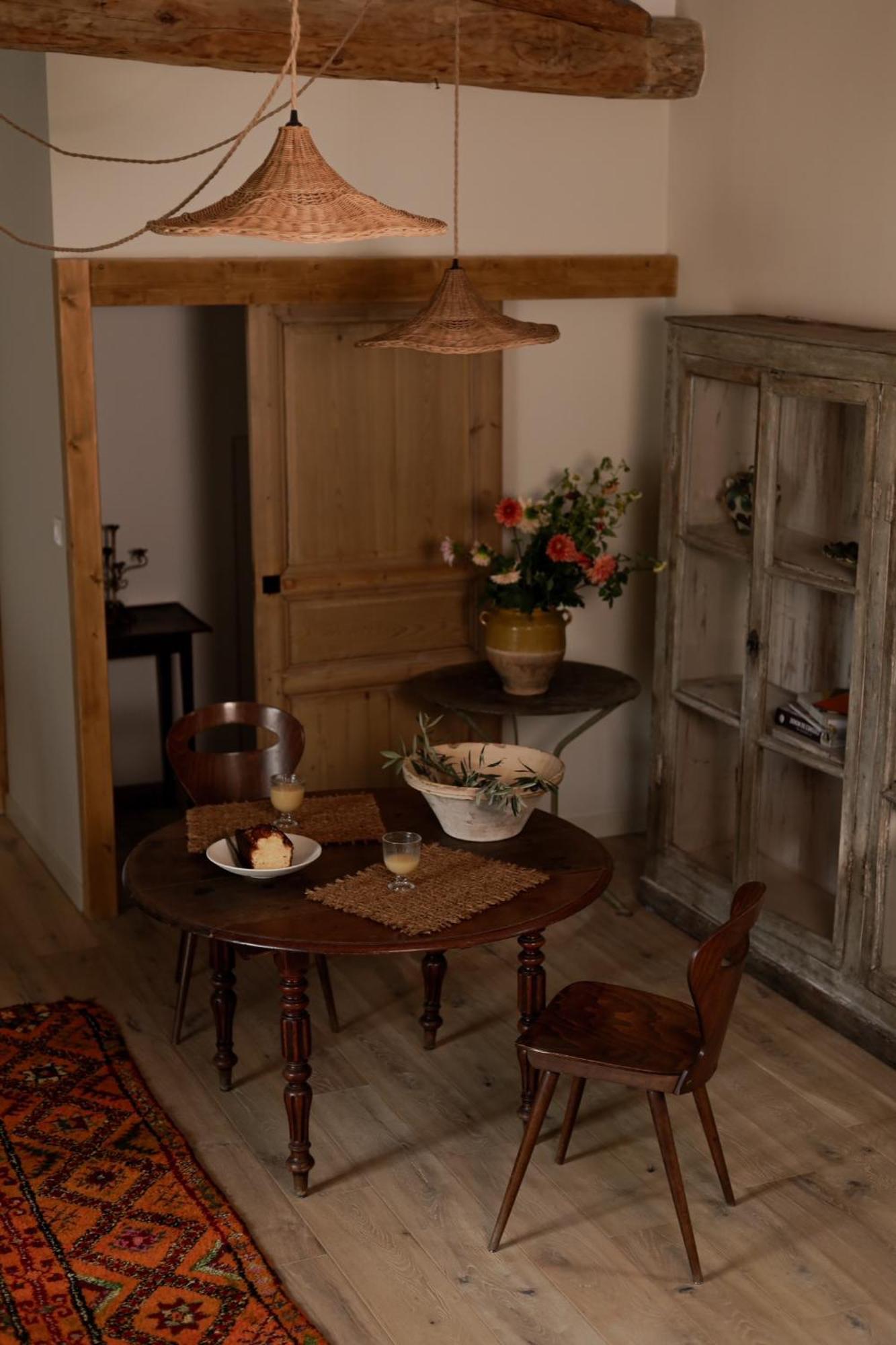 Les Appartements Du Saint Thiers, La Provence Dans Un Coin De La Drome Et L'Esprit D'Une Maison D'Hotes A Saou Exterior photo