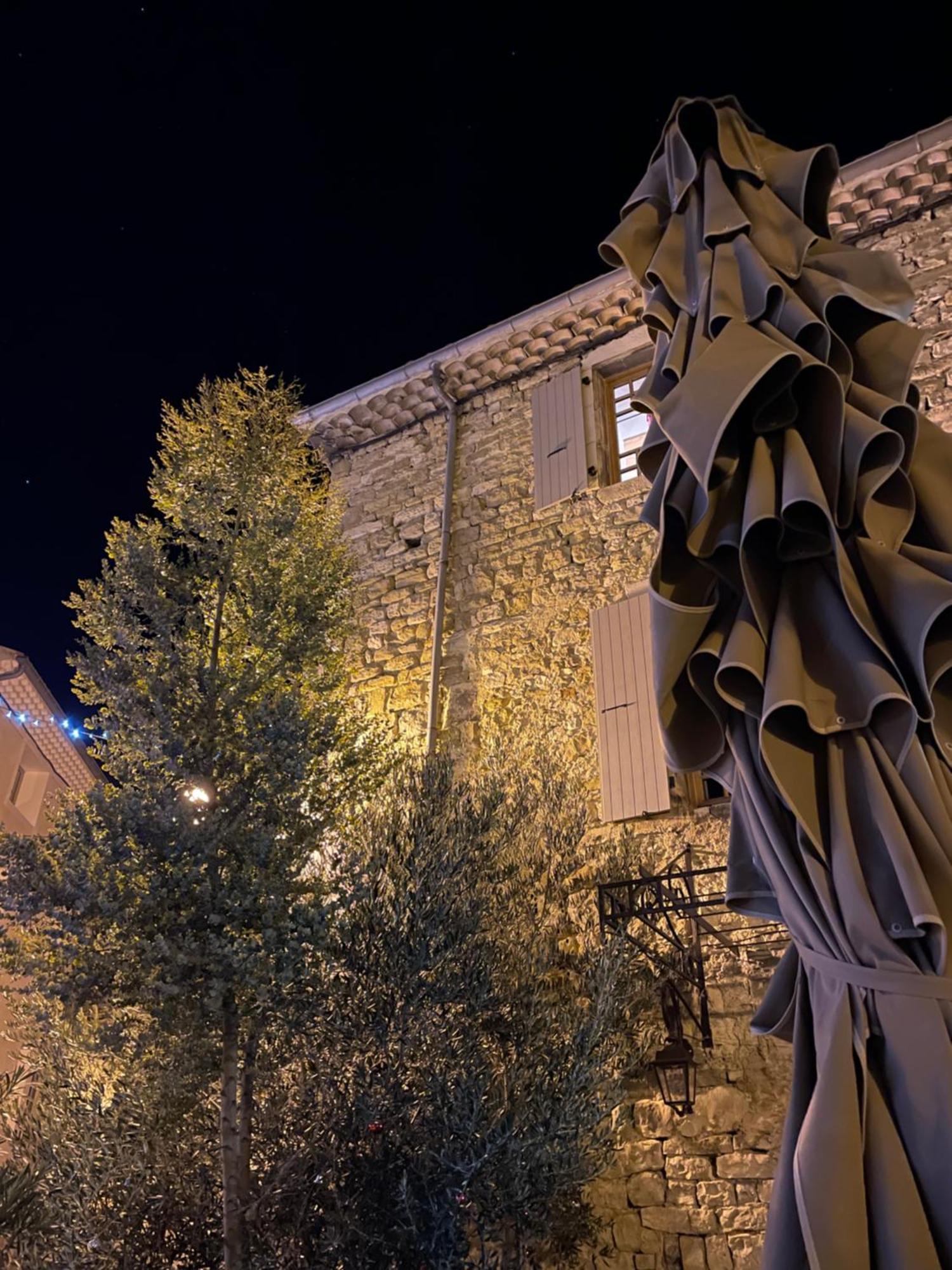 Les Appartements Du Saint Thiers, La Provence Dans Un Coin De La Drome Et L'Esprit D'Une Maison D'Hotes A Saou Exterior photo